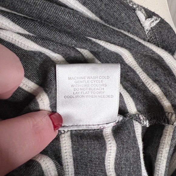 ModCloth Playfully Functioning Knit Top Size 2X - Picture 7 of 7